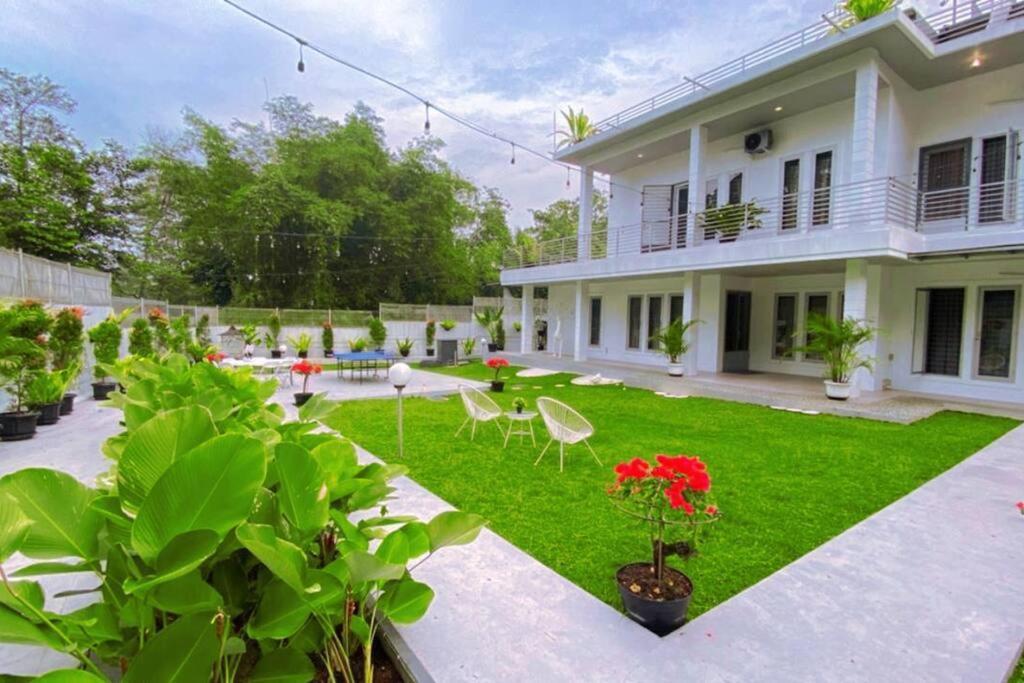 Garden Villa By Villapedia Bogor Exteriér fotografie